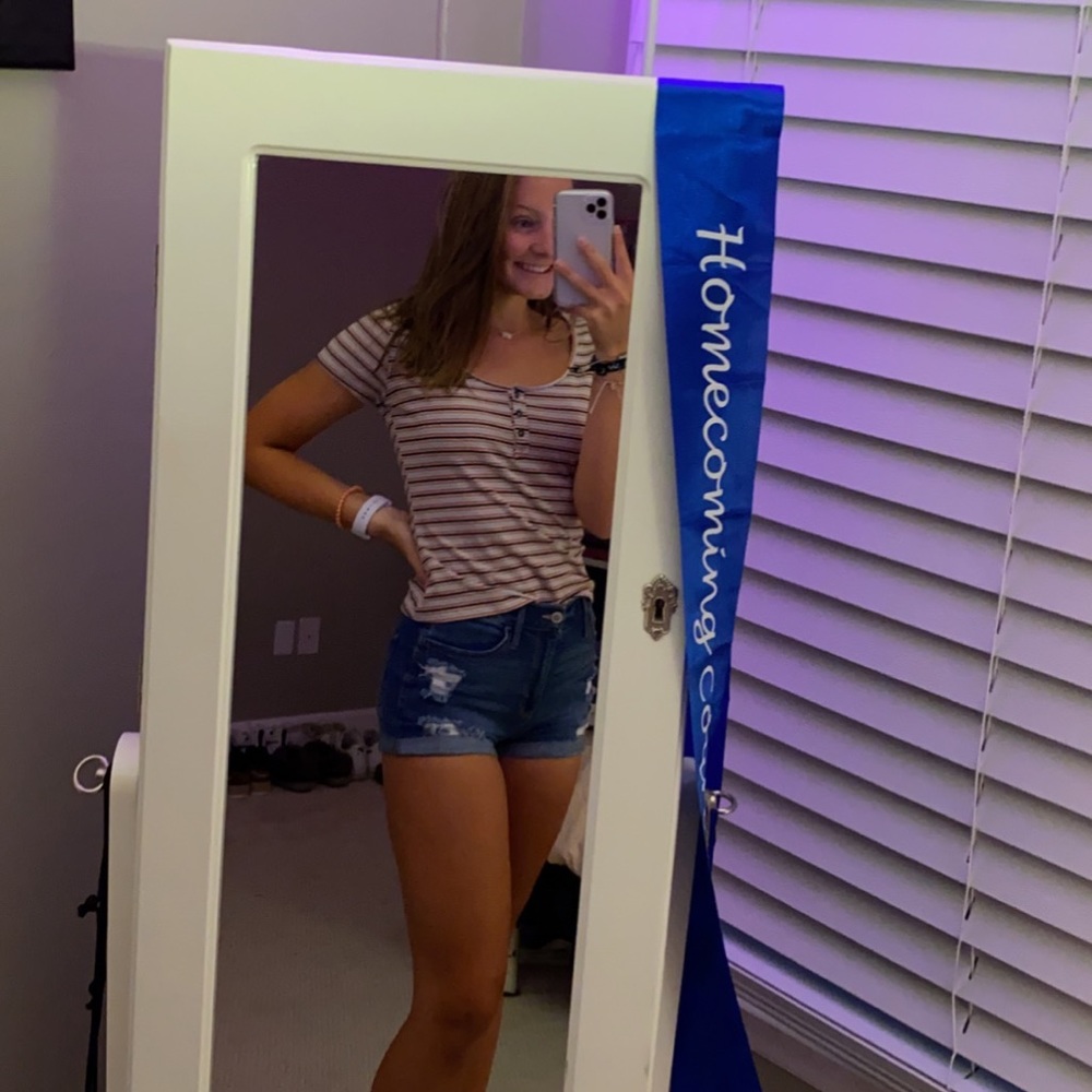 AEO scoop neck summer vibes t shirt